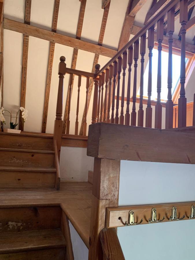 Stunning 1 Bedroom Self Contained Apartment 하이드 외부 사진